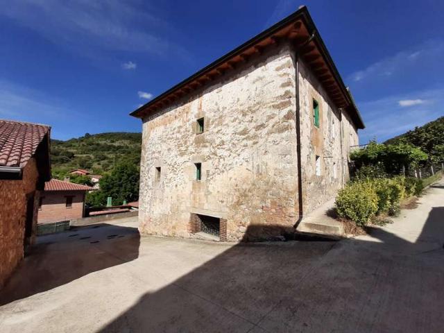 Casa rústica en venta Zambrana