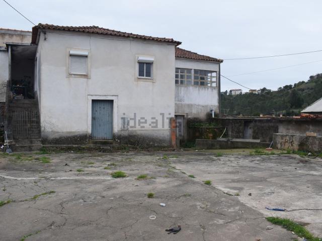 Casa rústica, Eiras e São Paulo de Frades