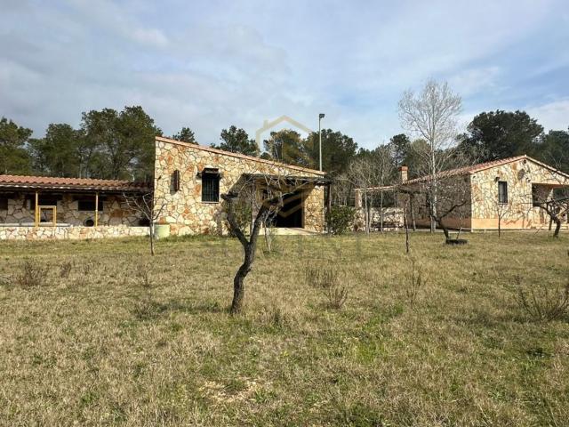 Casa rústica, El Perello