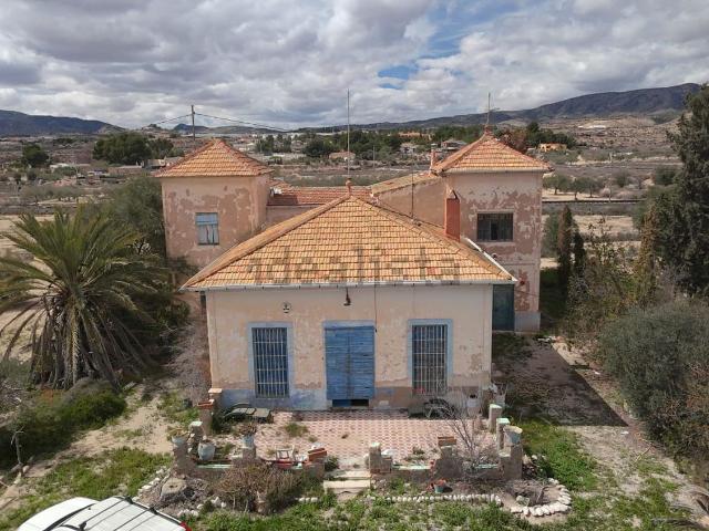 Casa rústica, Elda