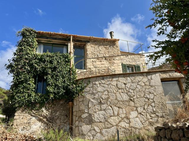 Casa rústica, Estellencs