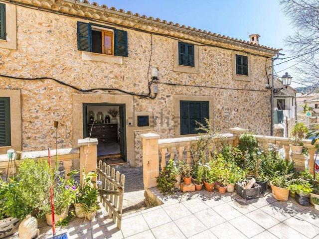 Casa rústica, Esporles
