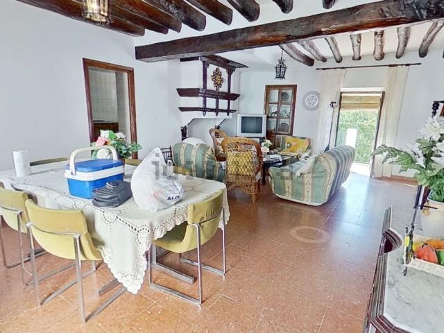 Casa rústica, Farajan