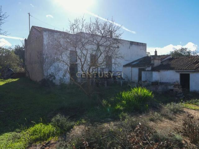 Casa rústica, Ferreiras