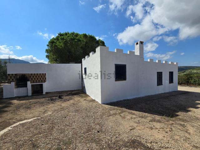 Casa rústica, Freginals