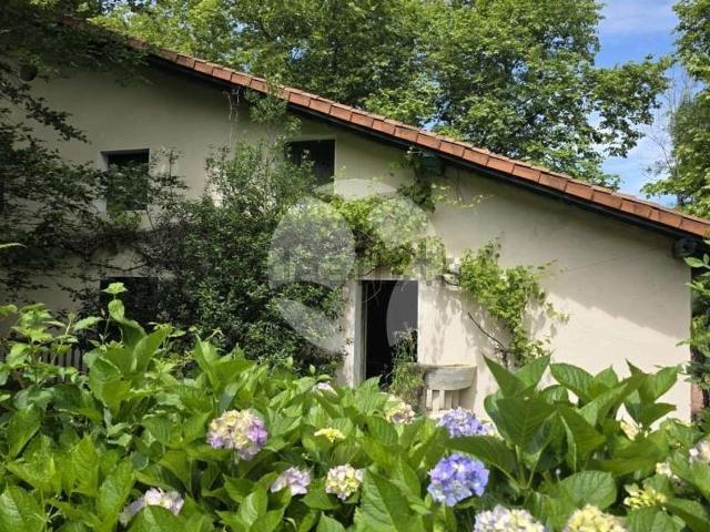 Casa rústica, Hernani