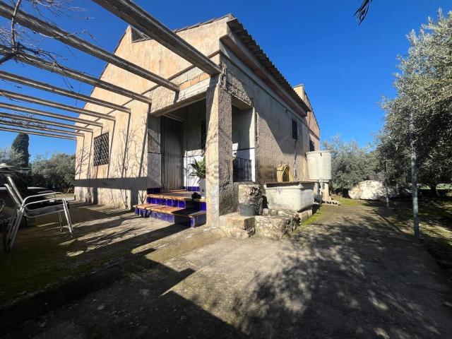 Casa rústica, Otura