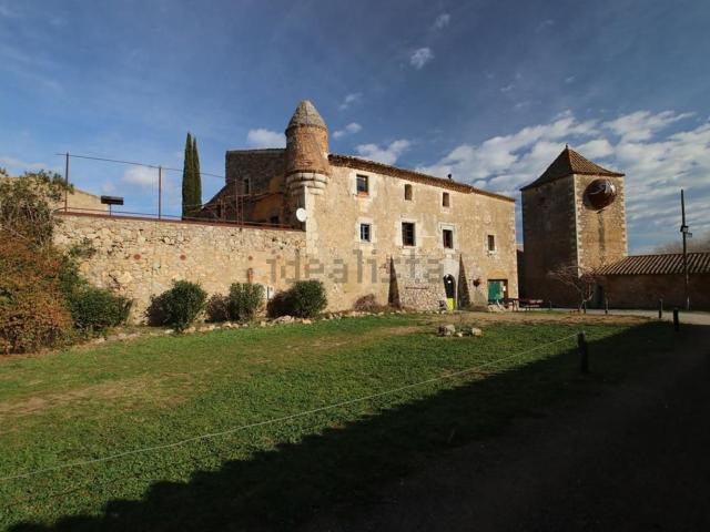 Casa rústica, L&apos Escala