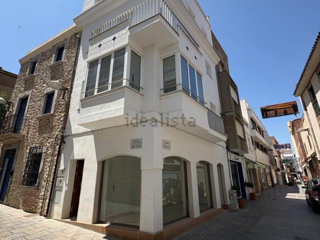 Casa rústica, L&apos Escala