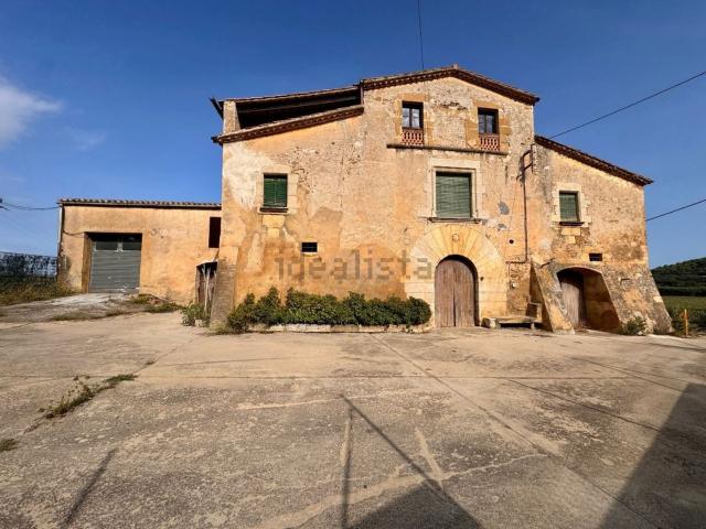 Casa rústica, La Bisbal d&apos Empordà