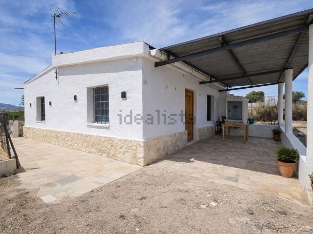 Casa rústica, La Romana