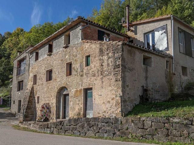 Casa rústica, La Vall de Bianya