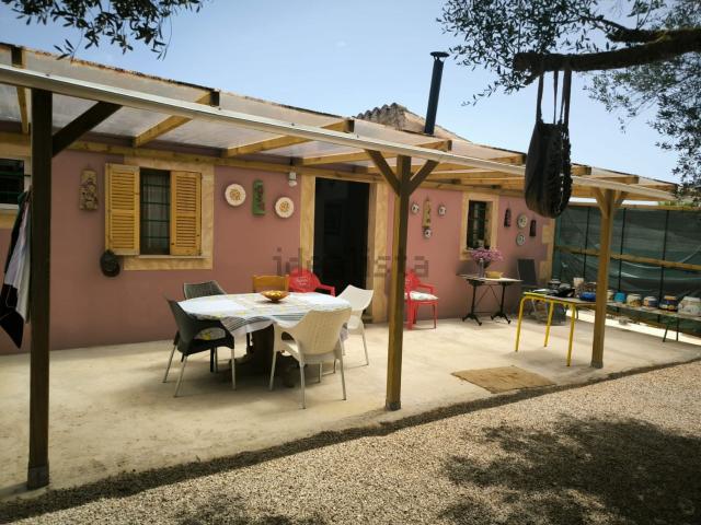 Casa rústica, Campos