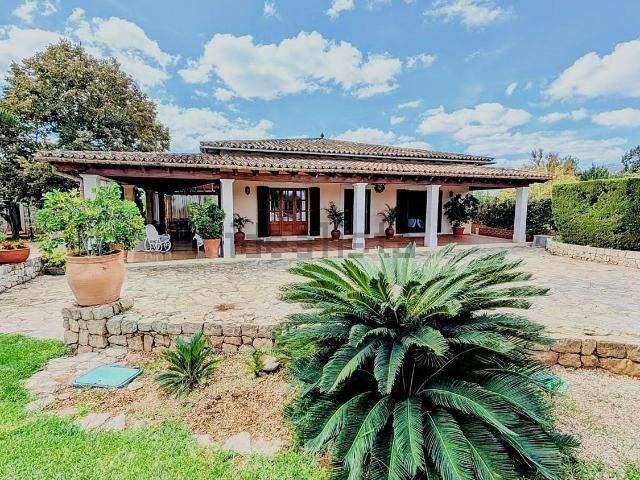 Casa rústica, Lloseta