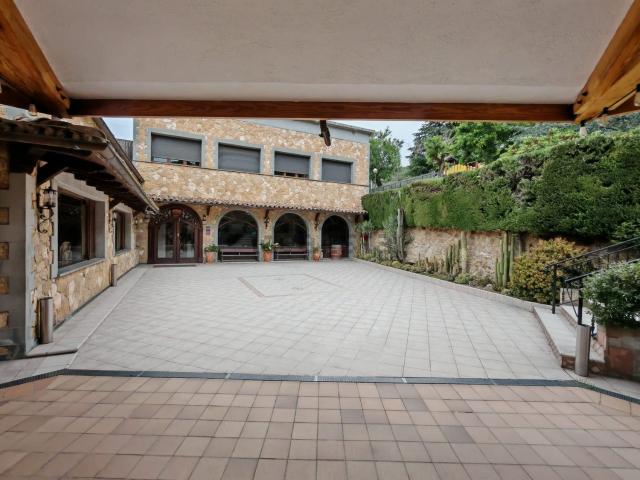 Casa rústica, Montcada i Reixac