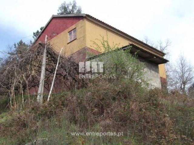 Casa rústica, Marco