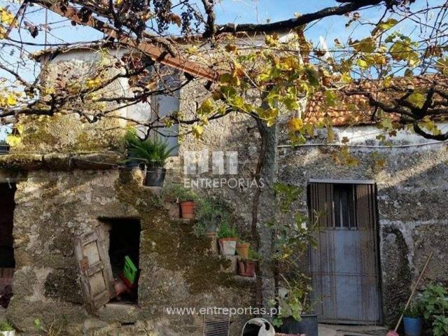 Casa rústica, Marco