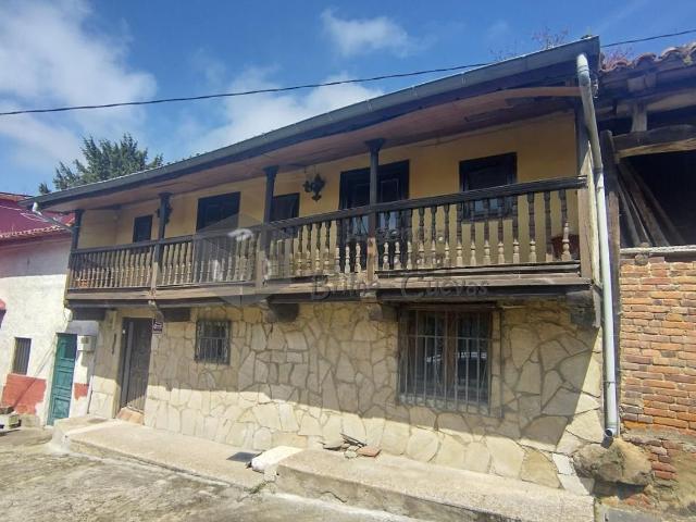 Casa rústica, Mieres del Camino