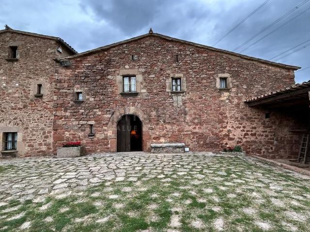 Casa rústica, Mura