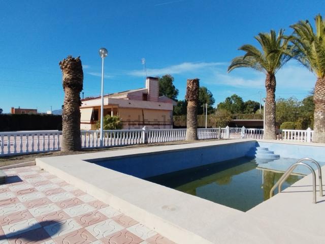 Casa rústica, Sax
