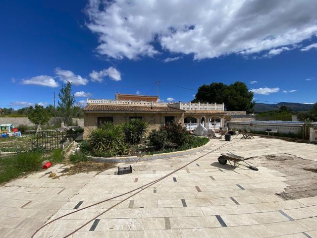 Casa rústica, Sax