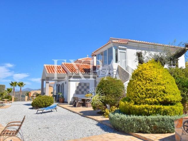 Casa rústica, Sayalonga