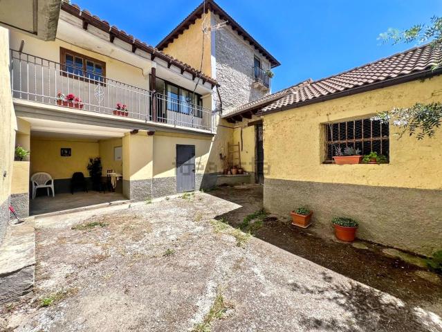 Casa rústica, Sabiñanigo