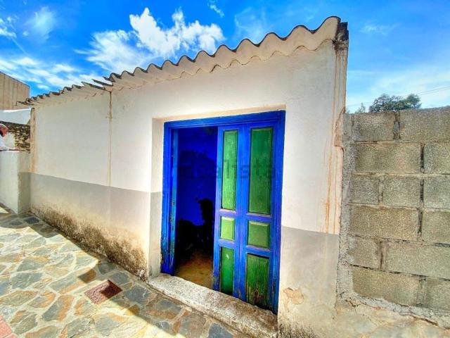 Casa rústica, Salares