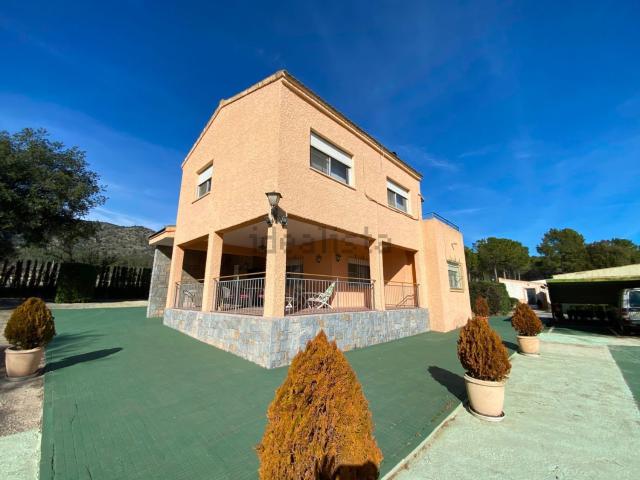 Casa rústica, Salinas