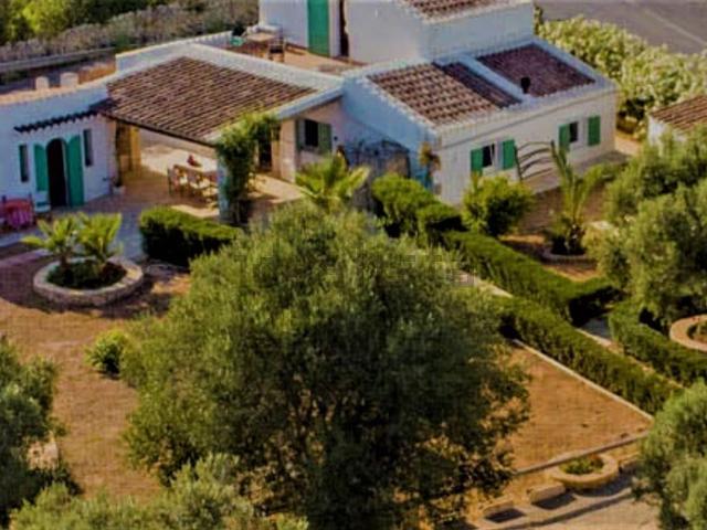 Casa rústica, Sant Lluis