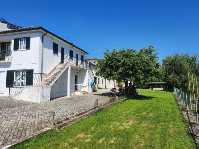 Casa rústica, Santa Eulália