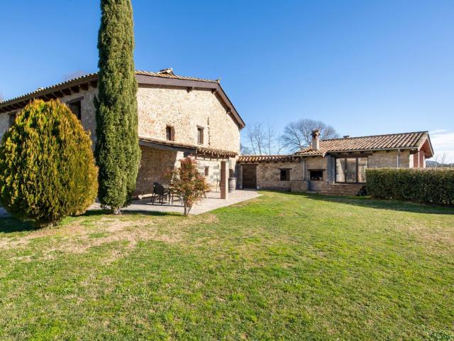 Casa rústica, Santa Pau