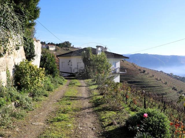 Casa rústica, Sever