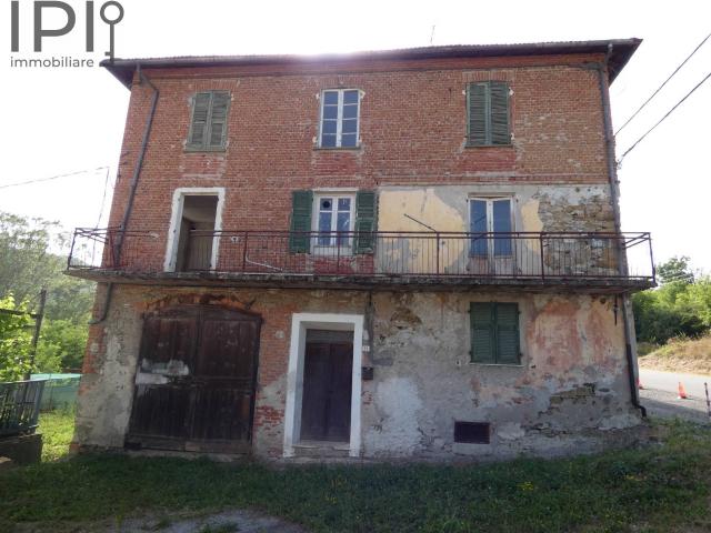 Casa Rustica Semindipendente in vendita a Piana Crixia