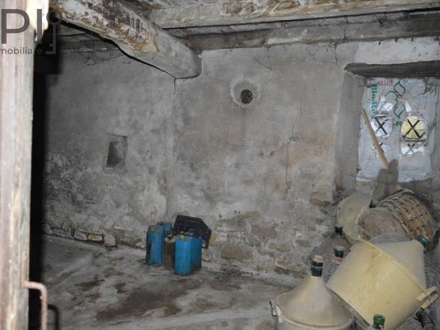 Casa Rustica Semindipendente in vendita a Saliceto