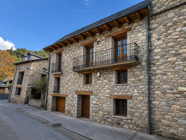 Casa rústica, Sesué