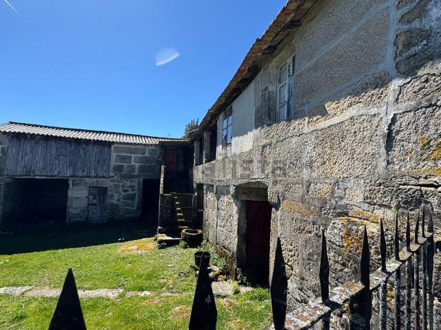 Casa rústica, Pazos de Borbén