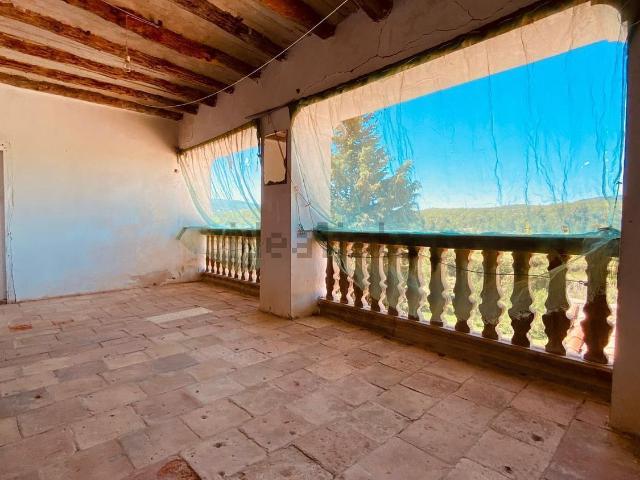 Casa rústica, Palanques