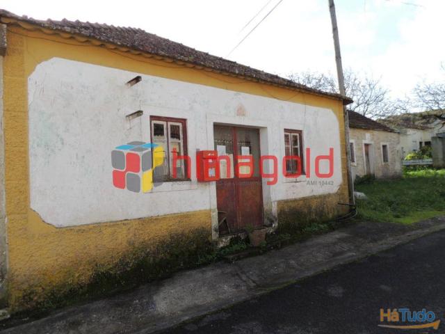 Casa Rústica para Remodelação, Arrimal Porto de Mós. | 26083249868