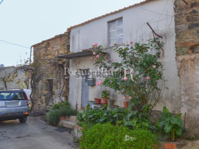 Casa Rústica para restauro