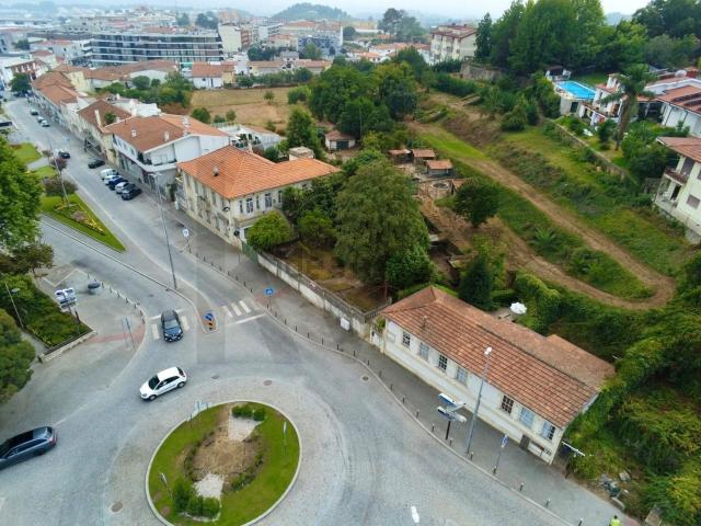 Casa rústica, Praça da República, Cedofeita Santo Ildefonso Sé Miragaia São Nicolau Vitória