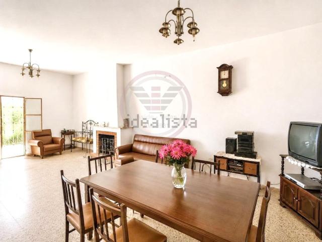 Casa rústica, Querença