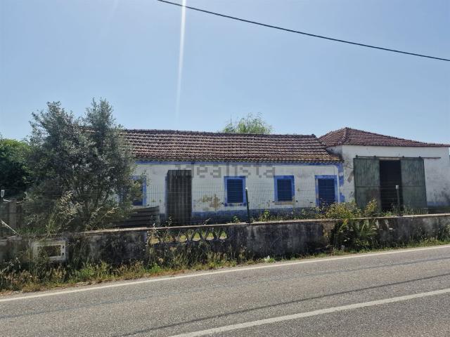 Casa rústica, Romeira e Várzea