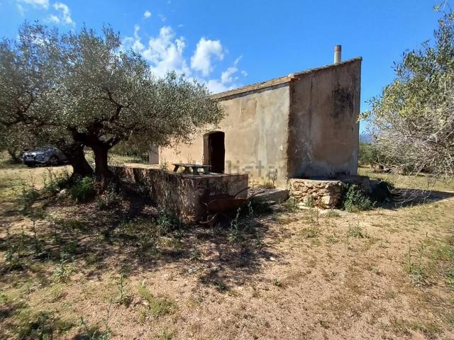 Casa rústica, Roquetes
