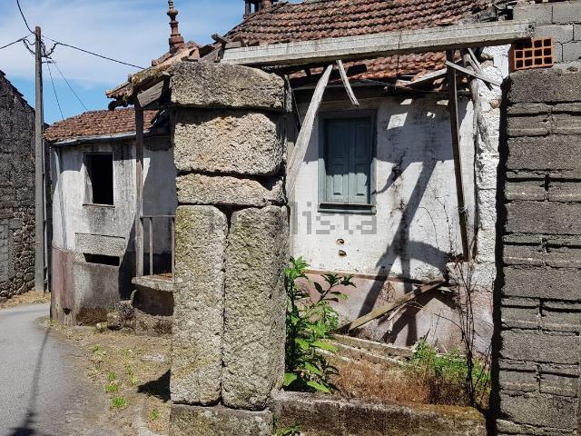 Casa rústica, Repeses e São Salvador