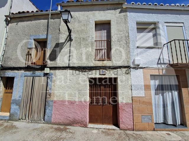 Casa rústica, Torre de Santa Maria