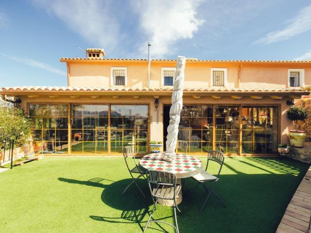 Casa rústica, Torremanzanas