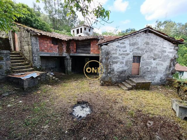 Casa rústica, Valbom e Passô