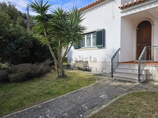Casa rústica, Venda do Pinheiro e Santo Estêvão das Galés