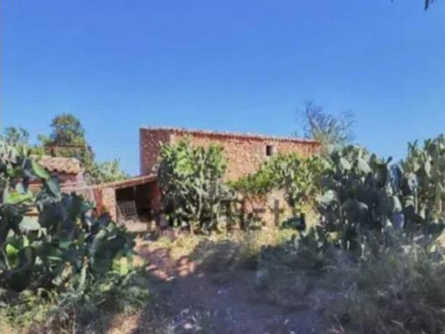 Casa rústica Venta Campos, Campos
